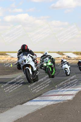 media/Nov-03-2024-TrackDaz (Sun) [[44580f4982]]/B Group/1220pm (Wheelie Bump)/